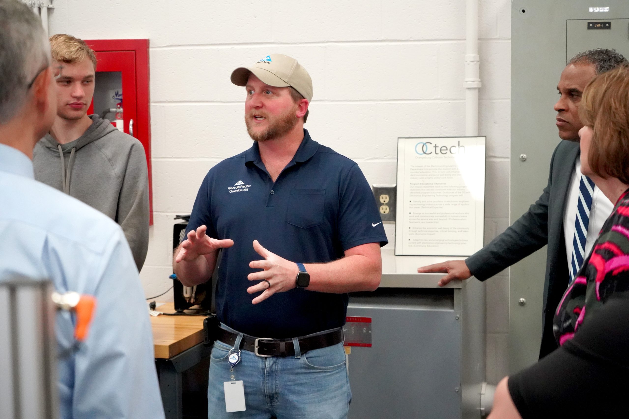 Jamey Gowdy, human resource business partner at Georgia-Pacific’s Clarendon OSB plant, center, speaks with Orangeburg-Calhoun Technical College representatives